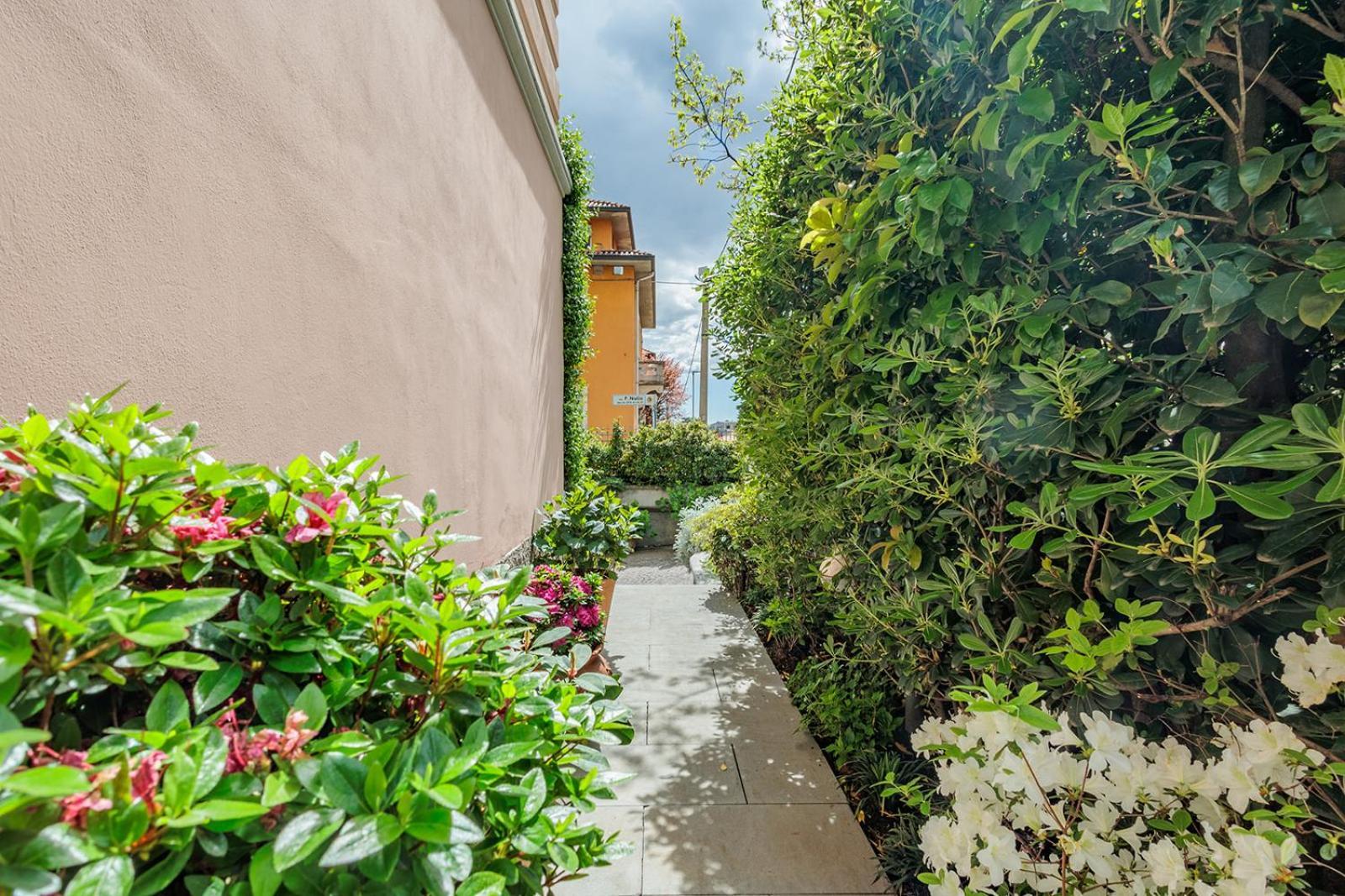 Liberty Villa & Winter Garden Bergamo Eksteriør billede